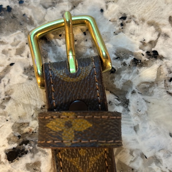 Louis Vuitton belt size medium 32-36 bought from Vintage Boho - Picture 3 of 3